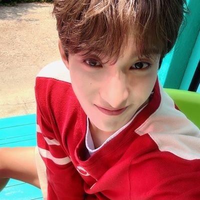 Kyeom ☽̶☾🌻🐰