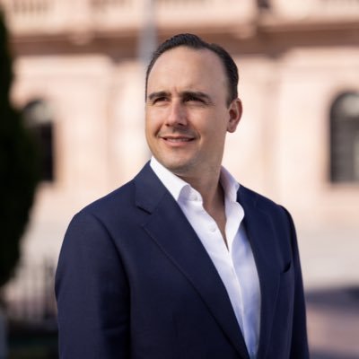 Manolo Jiménez Salinas