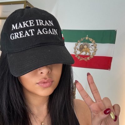 Goldie Ghamari | گلسا قمری 🇮🇷