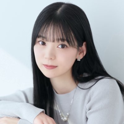 白石真菜（しらいし まな）