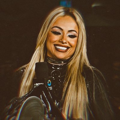 ✪ᒪIᐯᖇO᙭✪