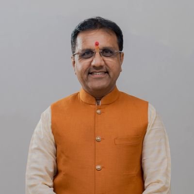 Dr Pradyuman Vaja