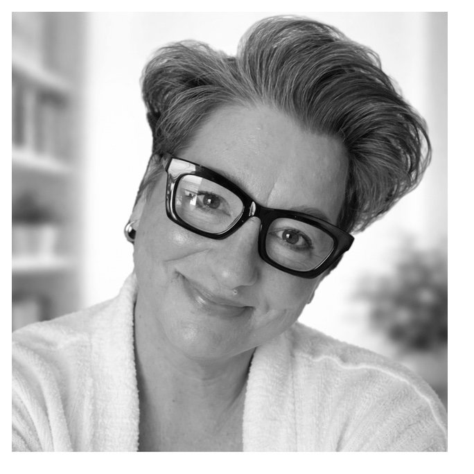 Rebecca Dayle Sqpphically Yours