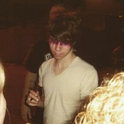 vie .ᐟ | #1 time to dance fan