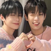 ˈ𝖇ə𝖓ē_xiushuaihanven🦊🐈‍⬛