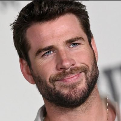 liam Hemsworth news