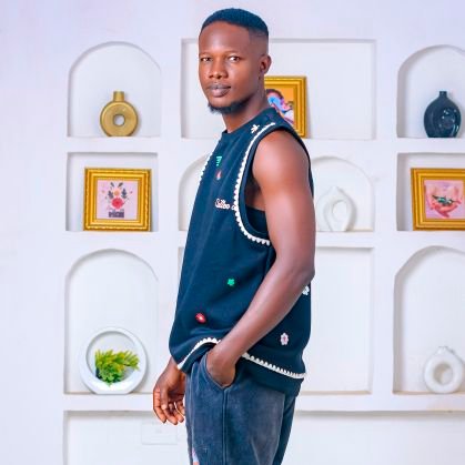 𝕮𝖍𝖗𝖎𝖘 𝕯𝖆𝖓