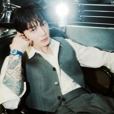 LiLy love JIKOOK 🐰🐣