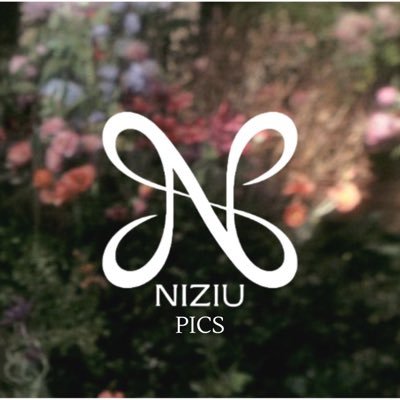NiziU Pics