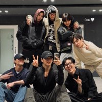 Chiara with PTG ⬠ met Hyunggu