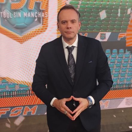 Daniel Avellaneda ⚽🎙️📰