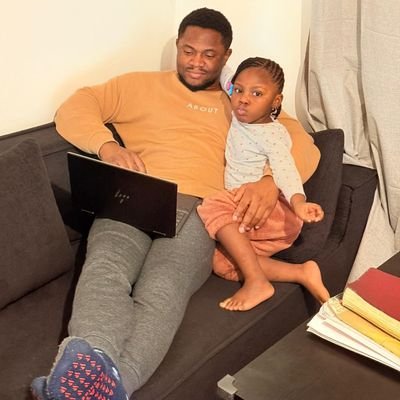 Daniel Ayinla👨‍💻📚