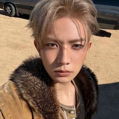 kami | enhypen is 7. 🏡