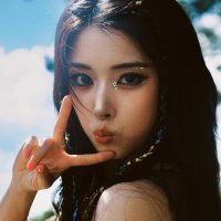 hanni ★ vai ver o skz dnv 😝