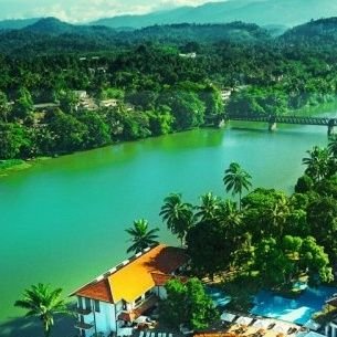 السياحة في كاندي