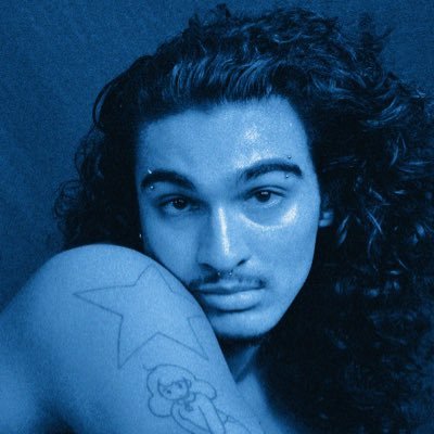 ✮ ˚｡⋆ REDD⋆｡° ✮