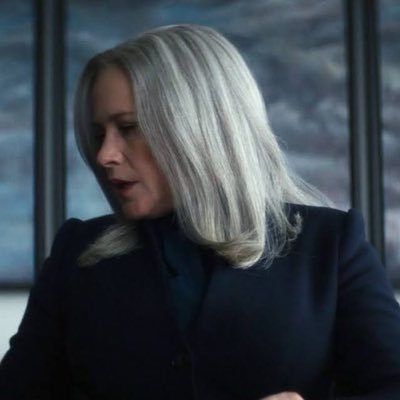 ⋆˚࿔ marie 𝜗𝜚˚⋆