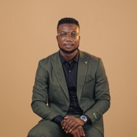 Kelly Eriamatoe (Mr Kay)