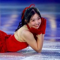 Lau¹²⁷ ⛸️🌹
