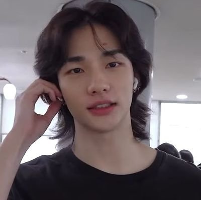 lya ✮ vai ver o skz