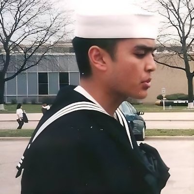 (•φ) Jeffrey J. Castillo