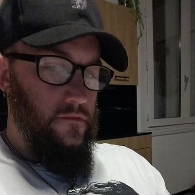 🎮 K y l e G r e e n