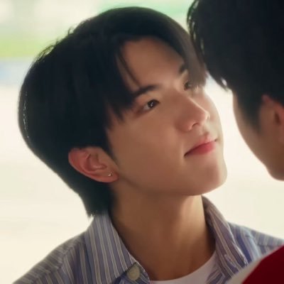 ❛ ray ⁝ 🪐 weirdo-101