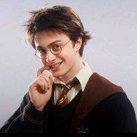 ورموشها الشقرا الحلوة🇮🇶