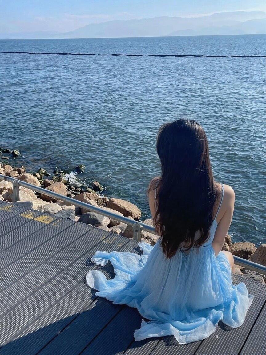 Gra🌂ceBenn🎌ett