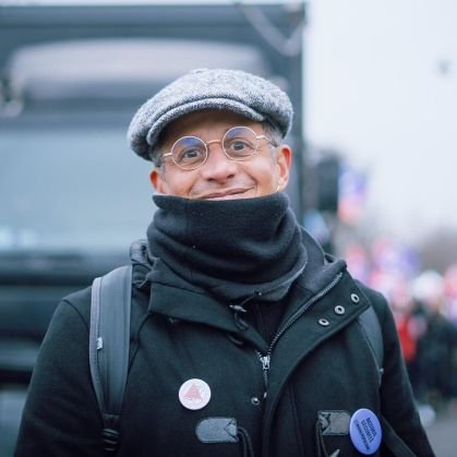 abrahams laurent🔻🍓φ🧹✌️⚽⏚↙️↙️↙️