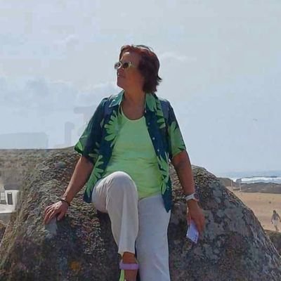 Susie X 🐶🐱🇵🇹🌹🌈⚽️🏀🏖🏕🎶