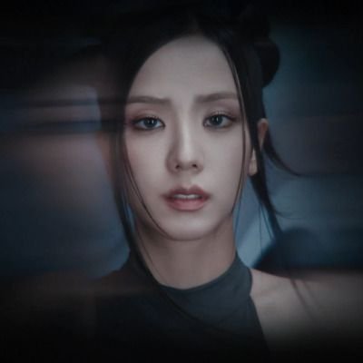 steph will make you go 🖤🩷