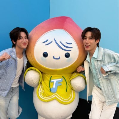 ยายน้องเรนนี่ลูกป๊าเติ้ลกะเฟิ้ดๆ