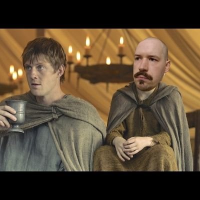 Mmm means 'My mame Martin' btw