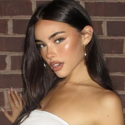 𝓒𓂅﹆ഒ𝒞𝒶𝓂𝒾𝓒𓂅﹆ഒ