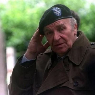 Haris Begić 🇧🇦 🇵🇸 🇱🇧 ☫