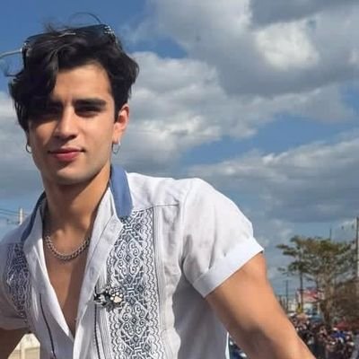 ADRI PINEDA ☿☿️🎀