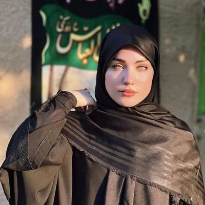 الإعلامية فاطمة الإيرانية