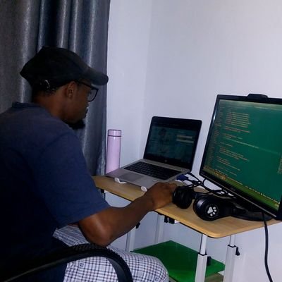 •Tømzy.cs• (Tomiwa Oyemade)| Software Chef
