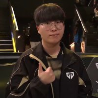 less*･゜ﾟ･☆(๑ ᴗ ๑)