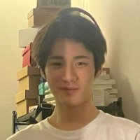 viann🌙loves lune 𖹭⁸