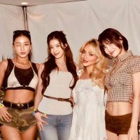 sincerely, maddie ₊°｡