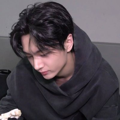 michiru🌙 HAN NOTICED ME