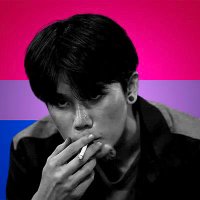 Keyis. 👵 🥑🌊 long au trilingual fam on pinned!