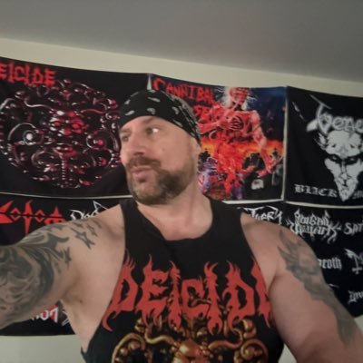 Derek J. Rusert 👽