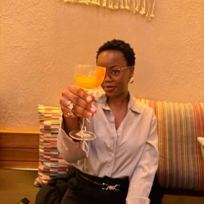 Ayomikun the baker 😌