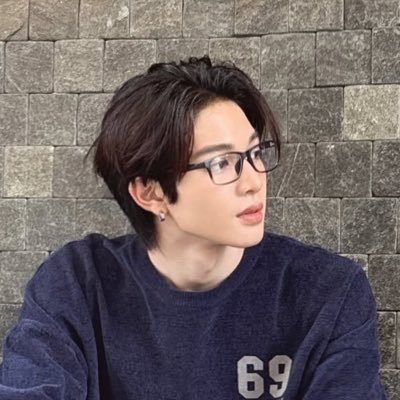 gomi 🦈 (derogatory)