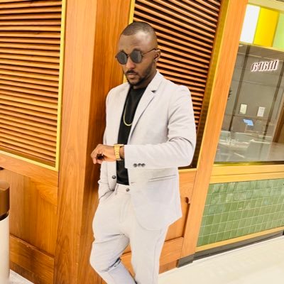 👨🏾‍🍳 ROMANTIC GATEMAN..