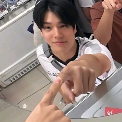 ᴘʜᴜᴍᴇᴏᴡ 🎀 ꕀ ติดเงา