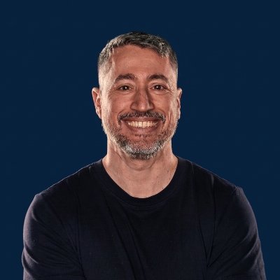 Elias Nogueira 🇧🇷🇳🇱